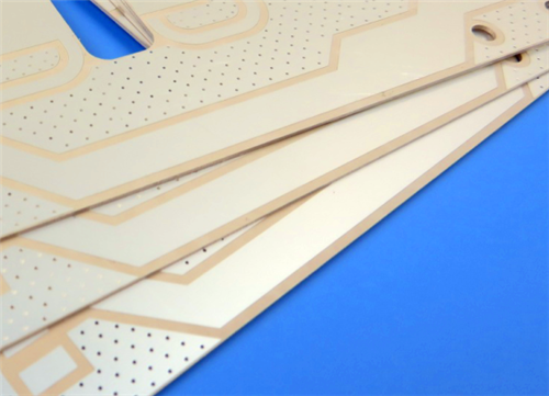Laatste bedrijfscasus over Waarom RT/duroid 6006 perfect is voor compacte RF-ontwerpen?