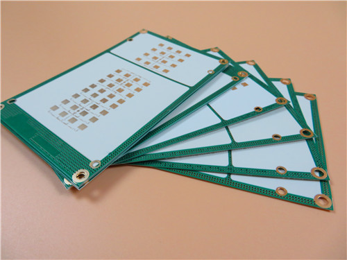 Laatste bedrijfscasus over Aangepaste PCB-casestudy: TFA300 voor RF- en microgolftoepassingen
