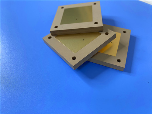 Laatste bedrijfscasus over TP2500 hoge DK frequentie dubbelzijdige printplaat gebouwd op 0,8 mm laminaat met puur vergulden voor Aerospace RF