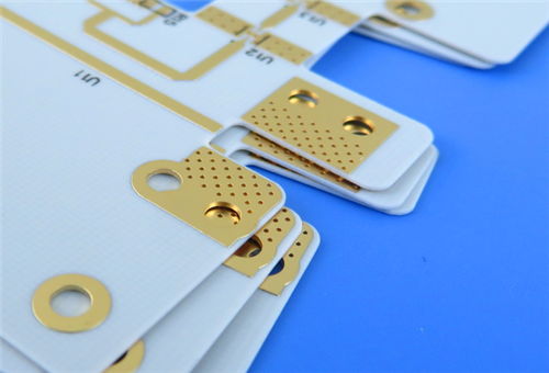 Wat is Rogers RO4835-laminaat en wat zijn de specificaties voor de fabricage van Dk, Df, CTE en PCB?