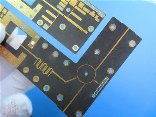F4BTMS220 met RTF koperfolie met lage ruwheid Keramisch gevulde PTFE-laminaat en Custom PCB 10 mil dikke substraat met onderdompeling Goud