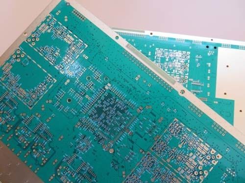12-laag BGA PCB, HDI-PCB Blind via, Begraven via Multi-layer PCB, Hoogte - PCB van de dichtheidsinterconnectie, via en zijn functie